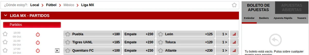 Cartelera de Liga MX en Caliente con los momios de Puebla–León, Tigres–Toluca y Querétaro–Atlante y el boleto de apuestas con las pestañas Estándar, Bankers, Apuesta Rápida y Teasers